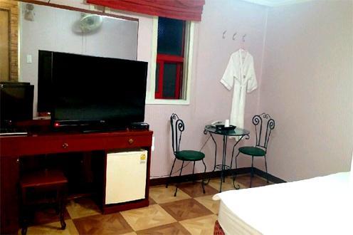 J Motel Gwangalli בוסאן מראה חיצוני תמונה